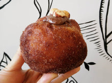 Load image into Gallery viewer, Wen & Yen Bakery | Single Donuts