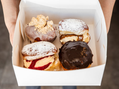 Wen & Yen Bakery | 4 Pack Filled Donuts